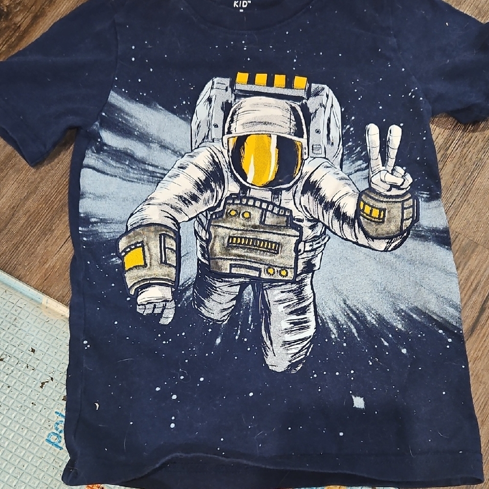 Euc. Size 5 Carter's Blue and Yellow Astronaut Tee
